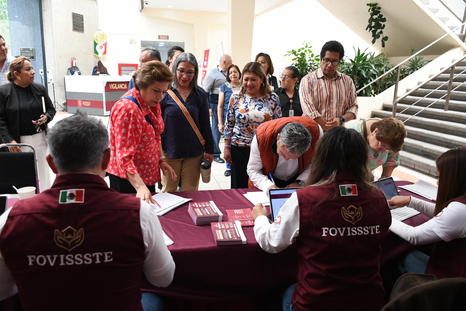 Plática informativa del FOVISSSTE "Reestructura UMA a PESOS"